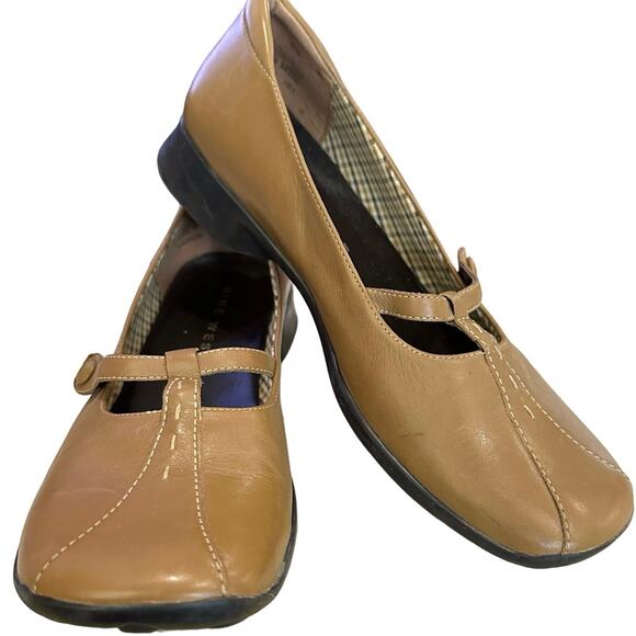 Nine West Women's Mary Jane Flats Brown Size 6M Comfortable Classic - Picture 1 of 8